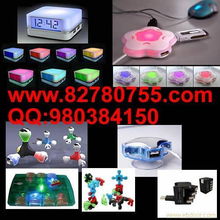 四口七色彩燈USB Hub 可愛小人形設計，讓桌面更有溫度